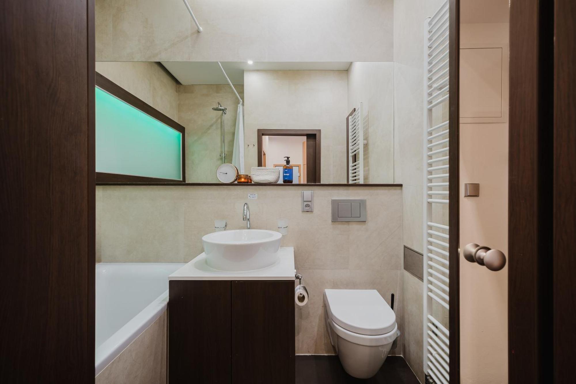 Prague Days - Stylish Apartment - Netflix - Hip District Exterior photo