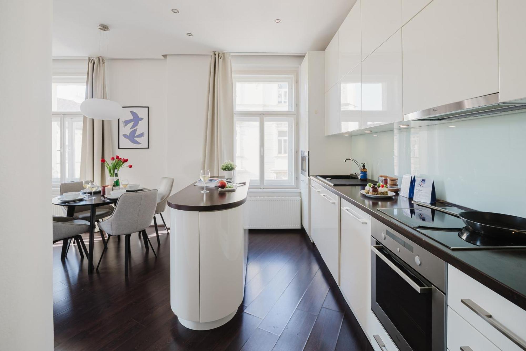 Prague Days - Stylish Apartment - Netflix - Hip District Exterior photo
